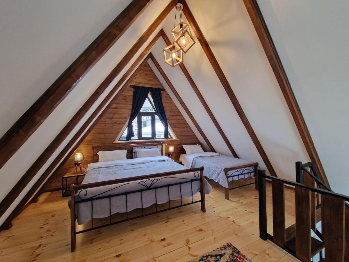 Kazbegi Hut Cottage Eksteriør bilde